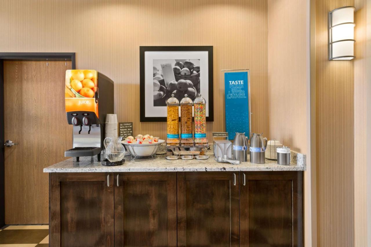 Hampton Inn Спірфіш Екстер'єр фото